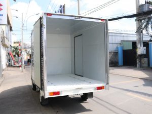 Xe tải Suzuki Pro thùng kín; Giá lăn bánh suzuki pro thùng kín tphcm